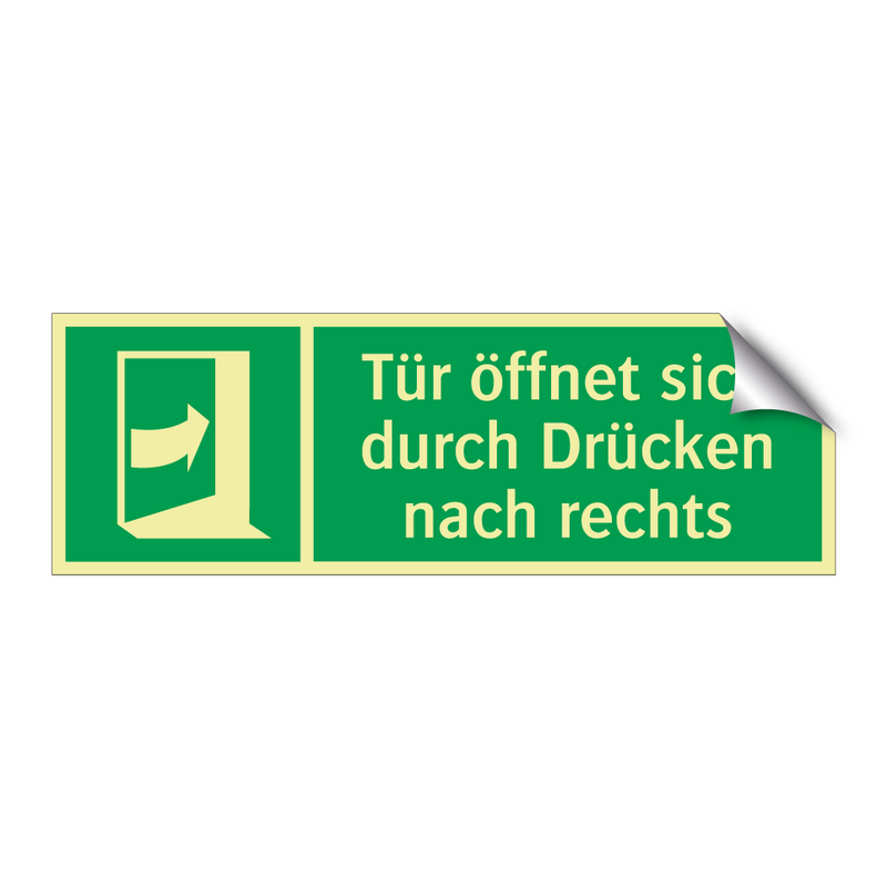 Tür öffnet sich durch Drücken nach rechts