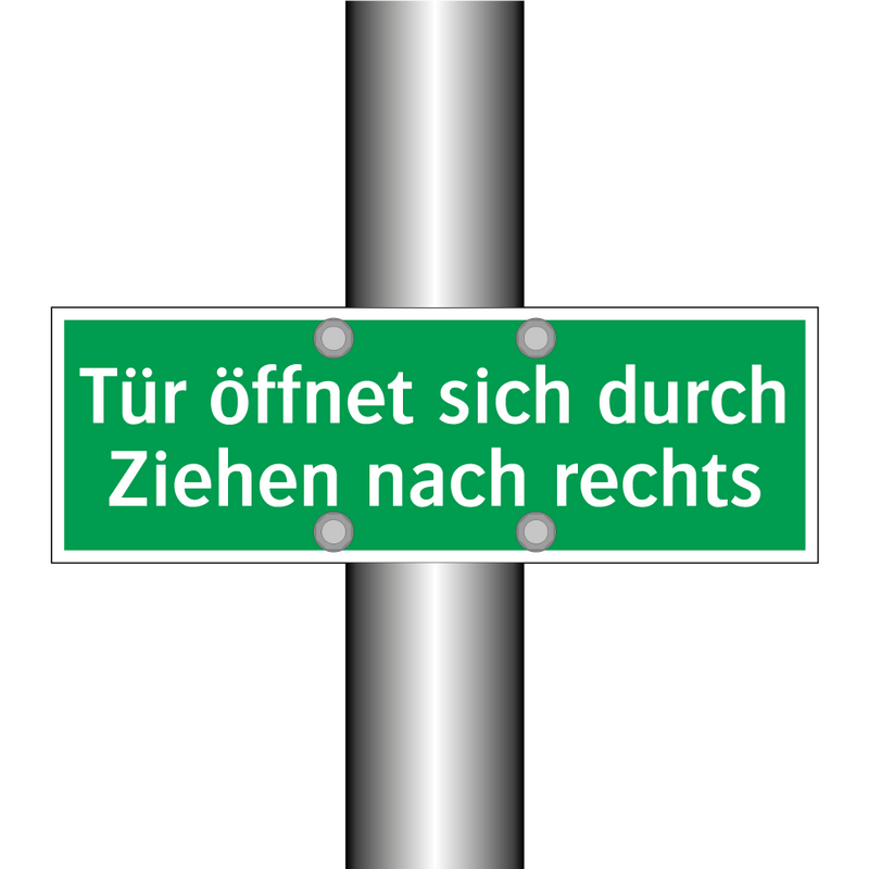 Tür öffnet sich durch Ziehen nach rechts