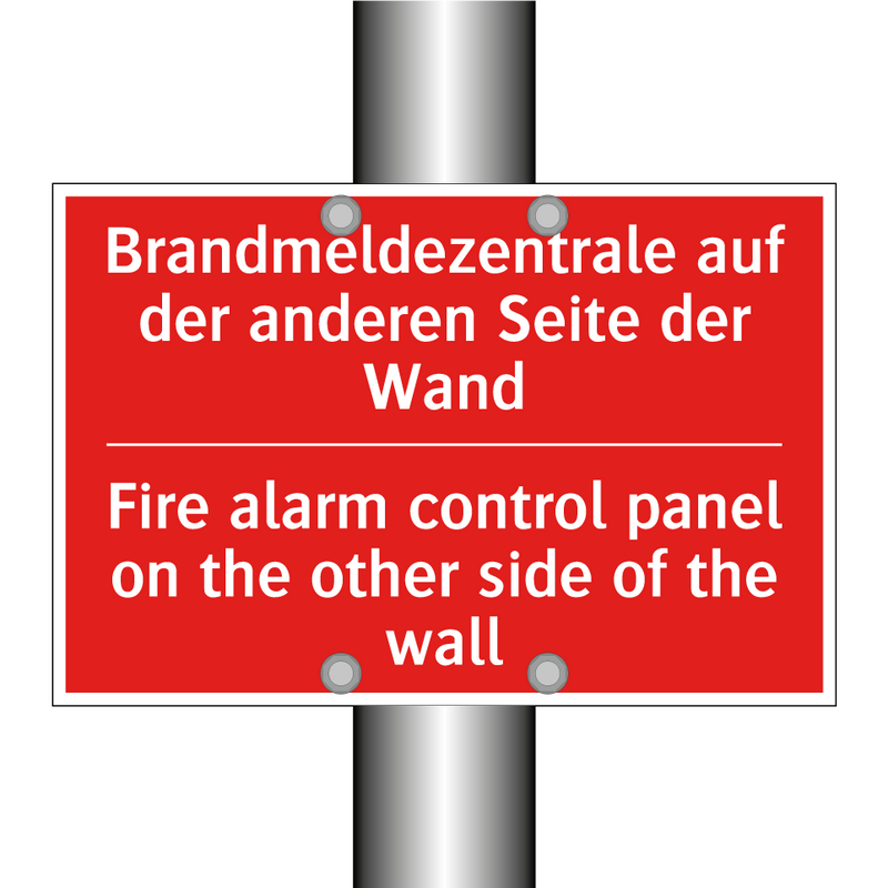 Brandmeldezentrale auf der anderen /.../ - Fire alarm control panel on the /.../